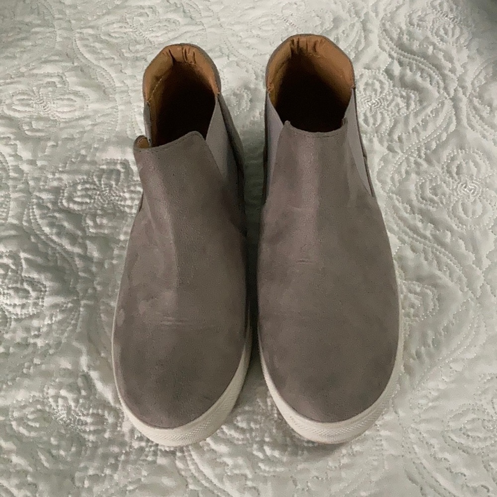 Soho Elite - Booties - Size 7